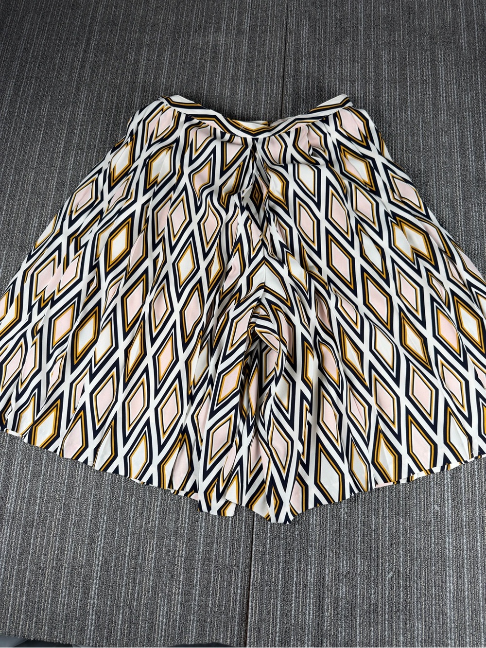 Tory Burch Faye Pleated Culottes/ Wide Legged Skort Women’s Size 10